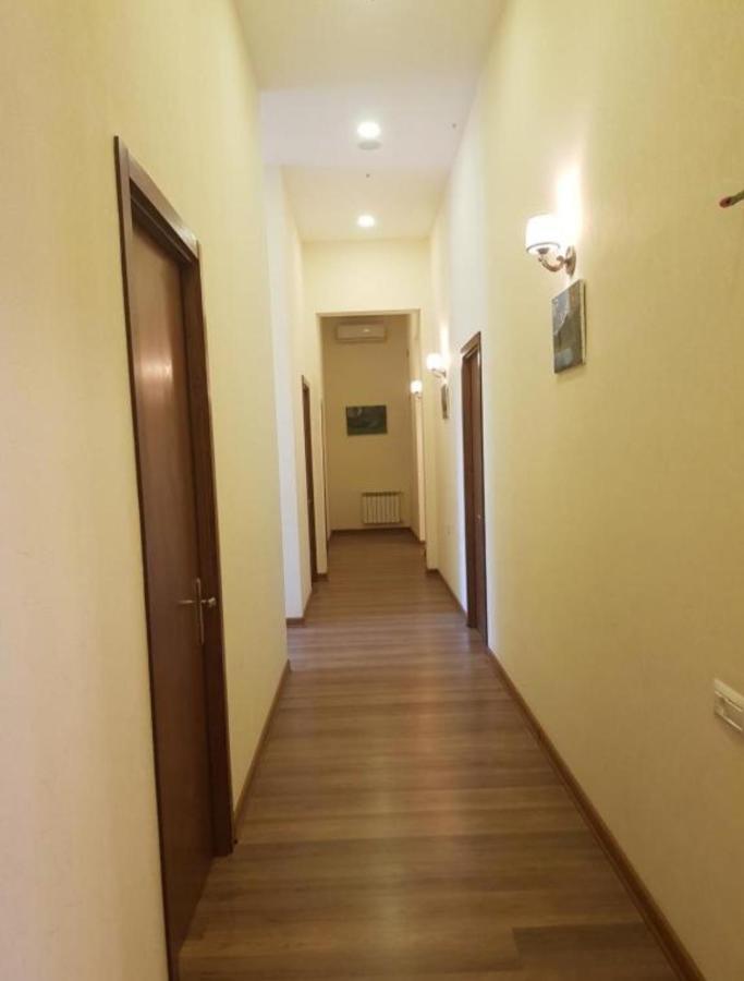 Central Apartment Baky Esterno foto