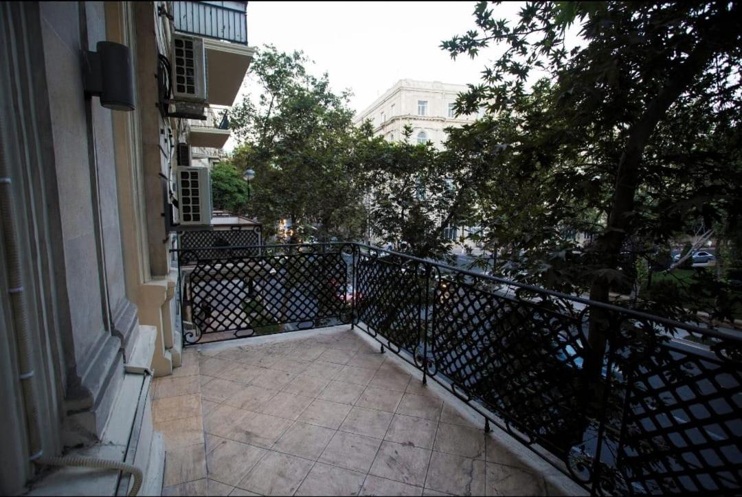 Central Apartment Baky Esterno foto