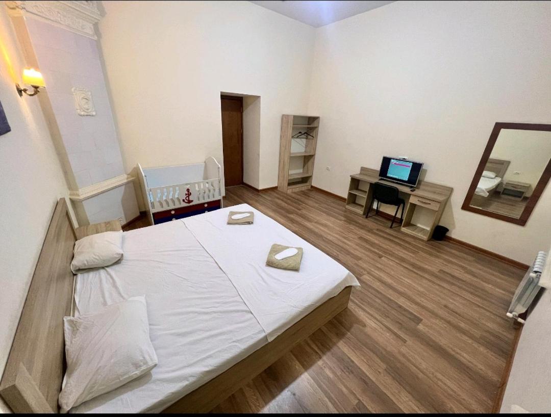 Central Apartment Baky Esterno foto